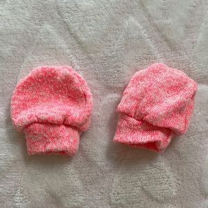 Lou Lou & Company No Scratch Mittens